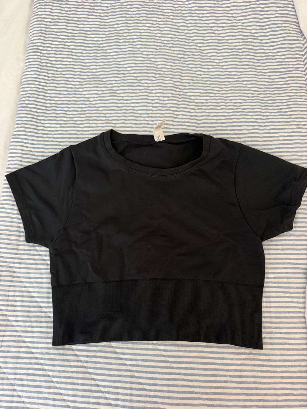 Women's Offline by Aerie Black Crop Athletic Top